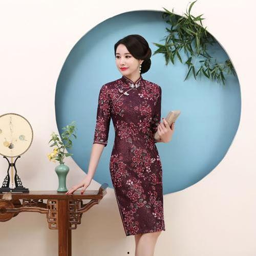 赞美年长的女人,优雅绽放——致敬魅力四射的年长女性